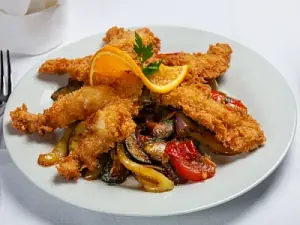 Panko bundában sült békacombok wok zöldséggel